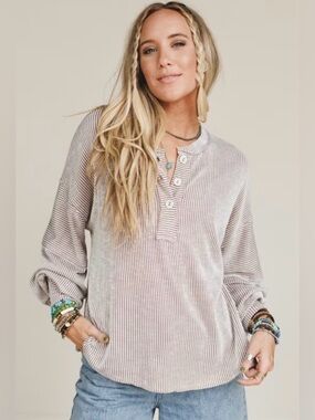 3BN The Nest Only This Long
Sleeve Top, Size Small, Taupe